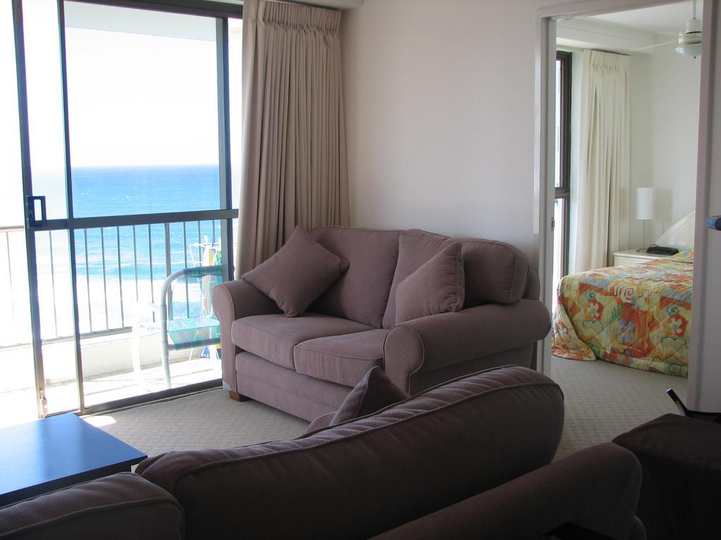Aparthotel Ocean Royale à Gold Coast Extérieur photo